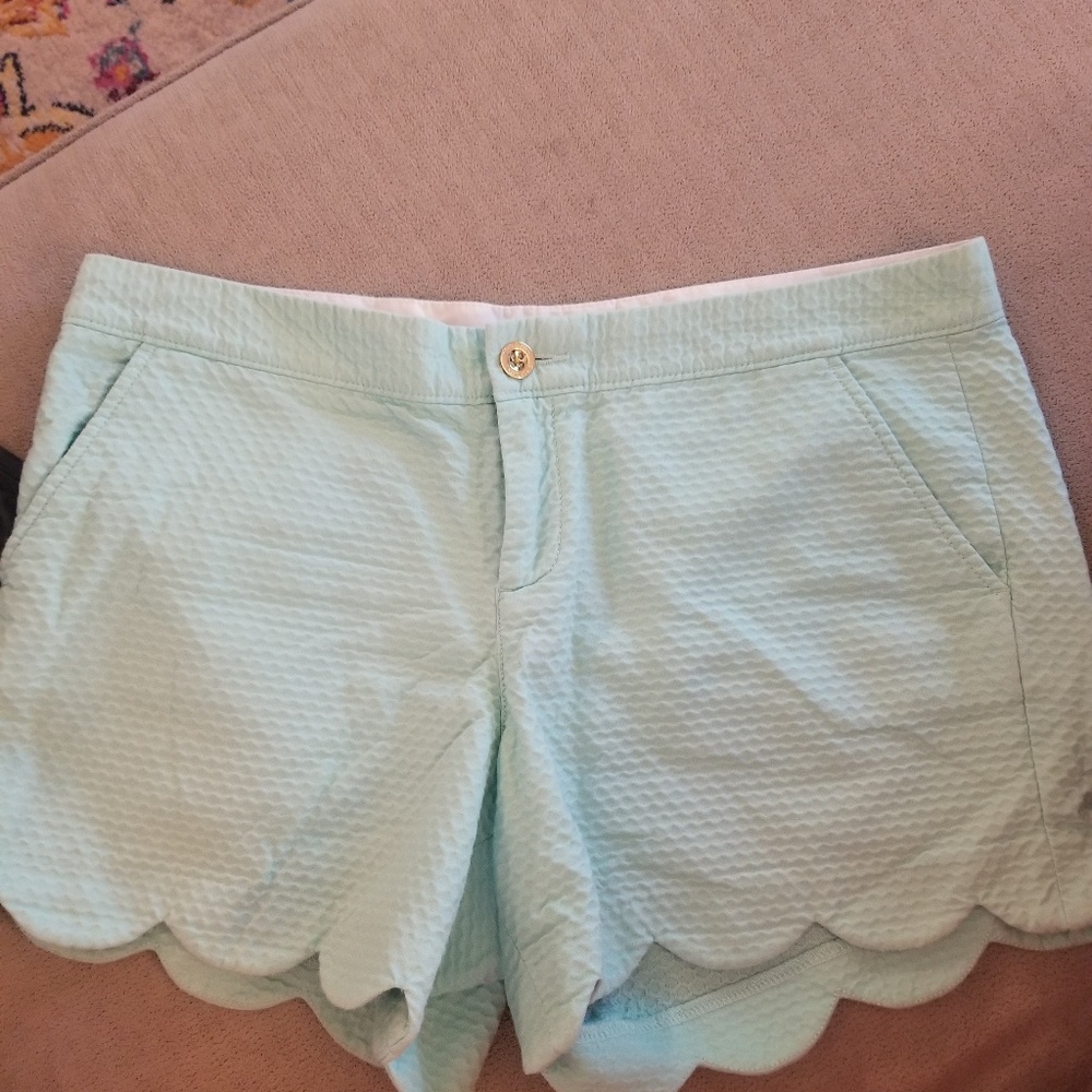 Lilly Pulitzer scalloped shorts